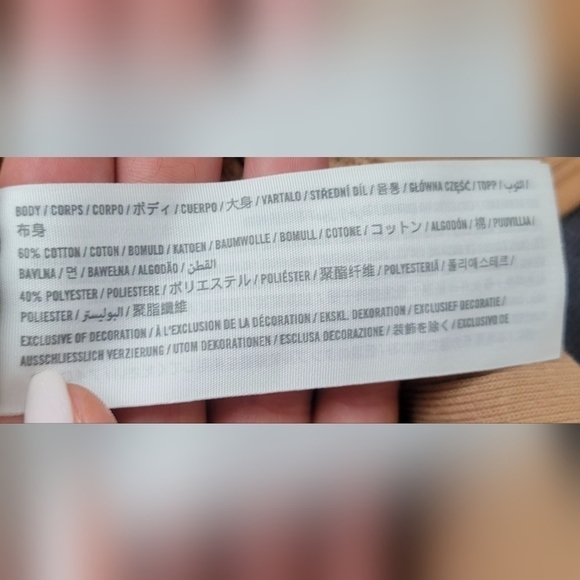 ABERCROMBIE & FITCH Soft A&F Collection Mock Neck Crew Top, size small, beige - Picture 8 of 8